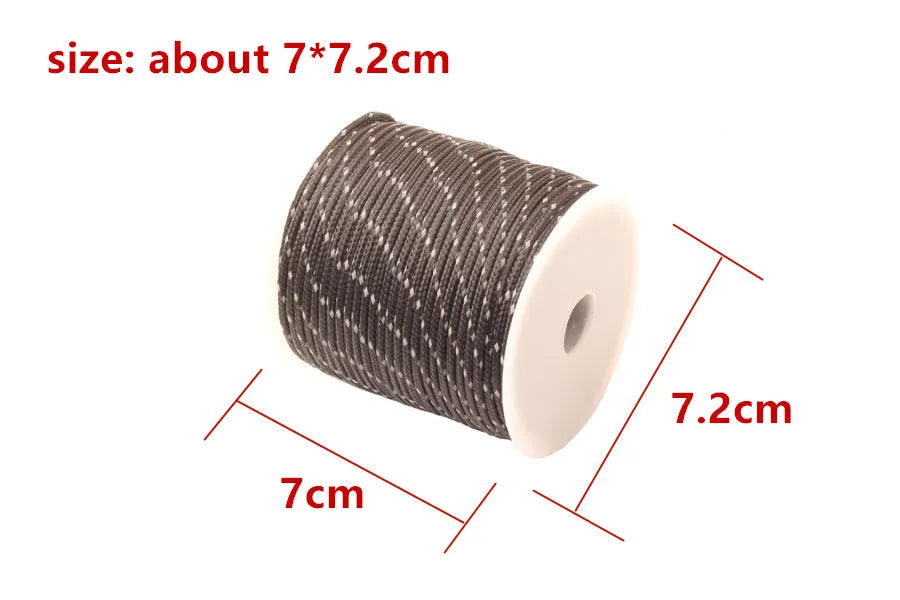 Roll of dark gray reflective paracord rope with dimensions 7x7.2cm