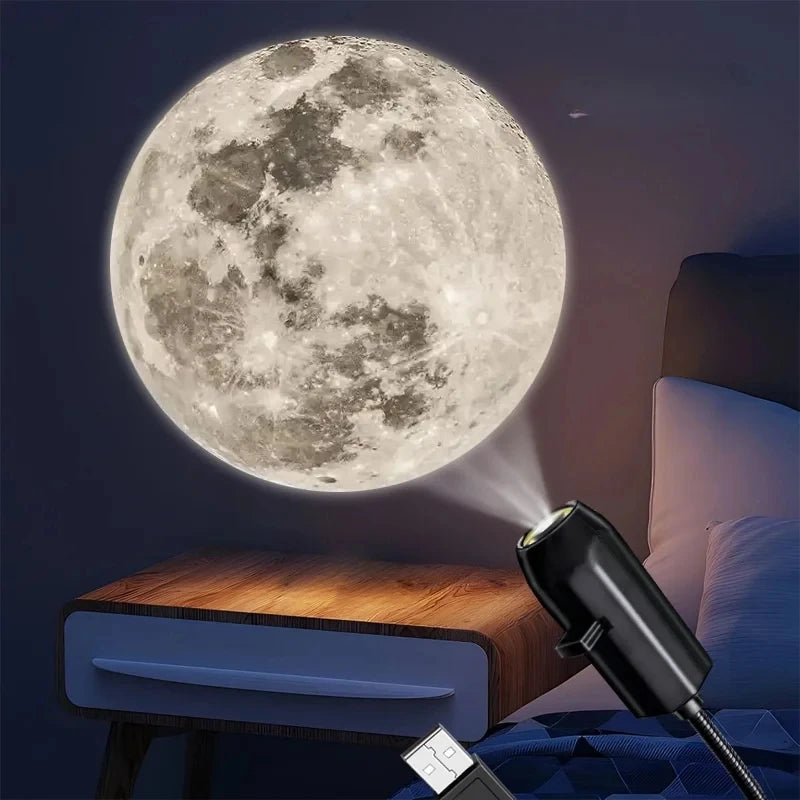 Una luz de proyector USB LED de múltiples patrones ilumina una gran luna llena brillante en una pared oscura.