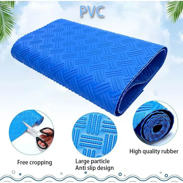Blasse PVC-Schwimmstegmatte, zeigt Textur und Faltefähigkeit