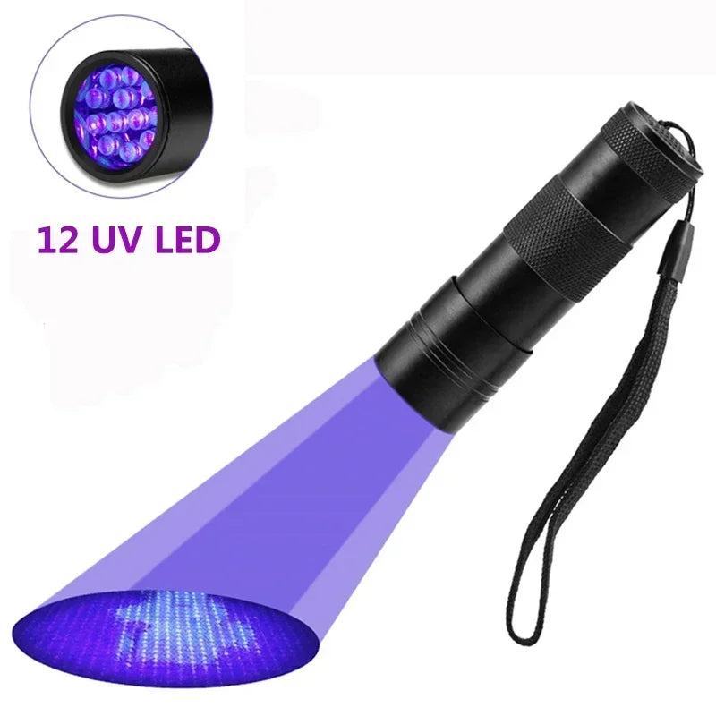 مصباح كاشف يعمل بتقنية LED بنفسجية، يستخدم للكشف عن الحيوانات الأليفة والآفات.