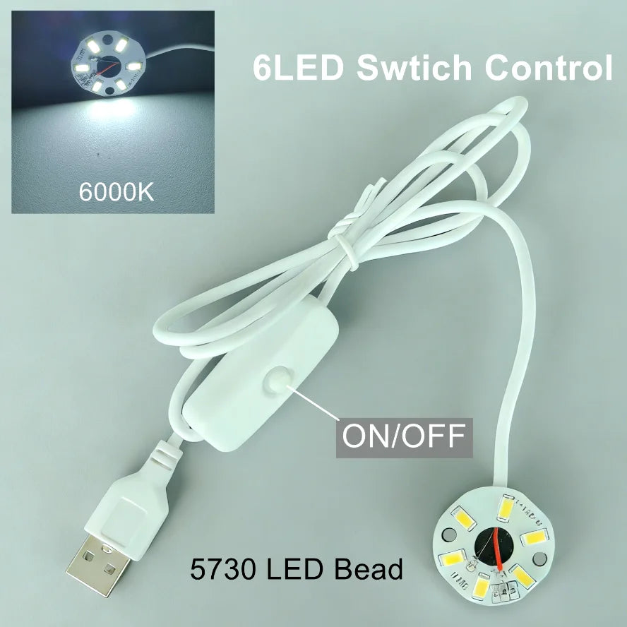 Una cuenta de LED blanca con interruptor de encendido/apagado y un cable, mostrada junto a un ejemplo de fuente de luz.