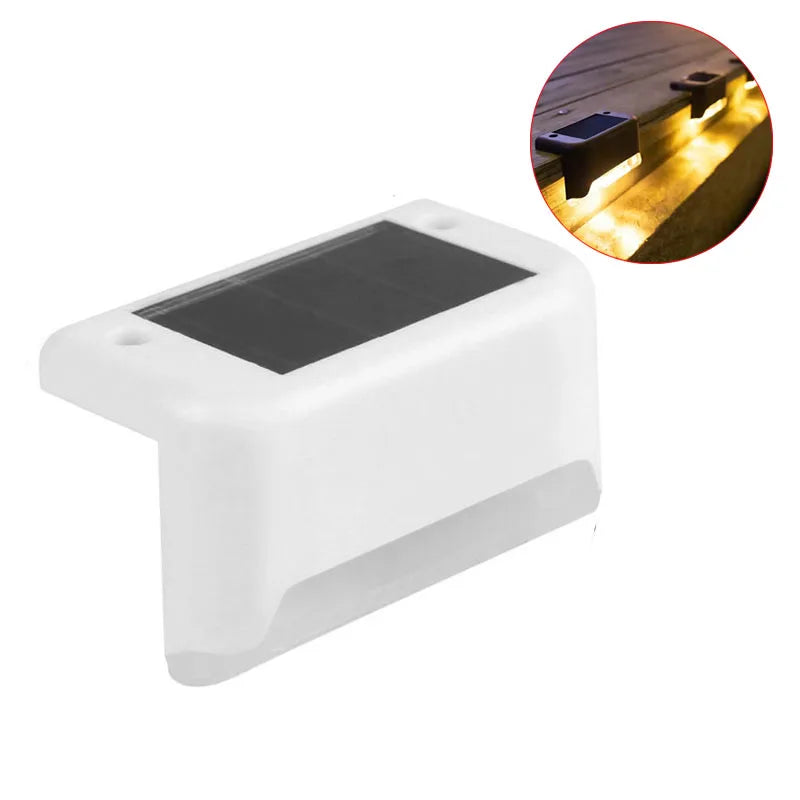 Eine weiße Solarlampe für die Terrasse mit dunkler Platte, gezeigt neben einer Abbildung ihrer Beleuchtung.