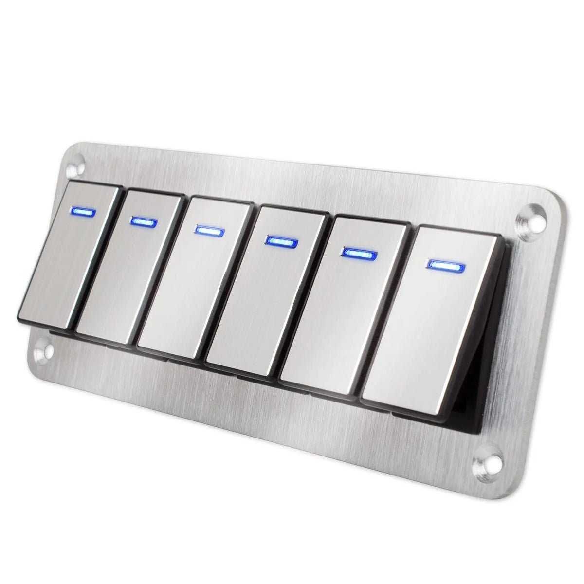 Panneau de commutateurs argenté en aluminium avec cinq interrupteurs individuels montés sur une plaque de base.