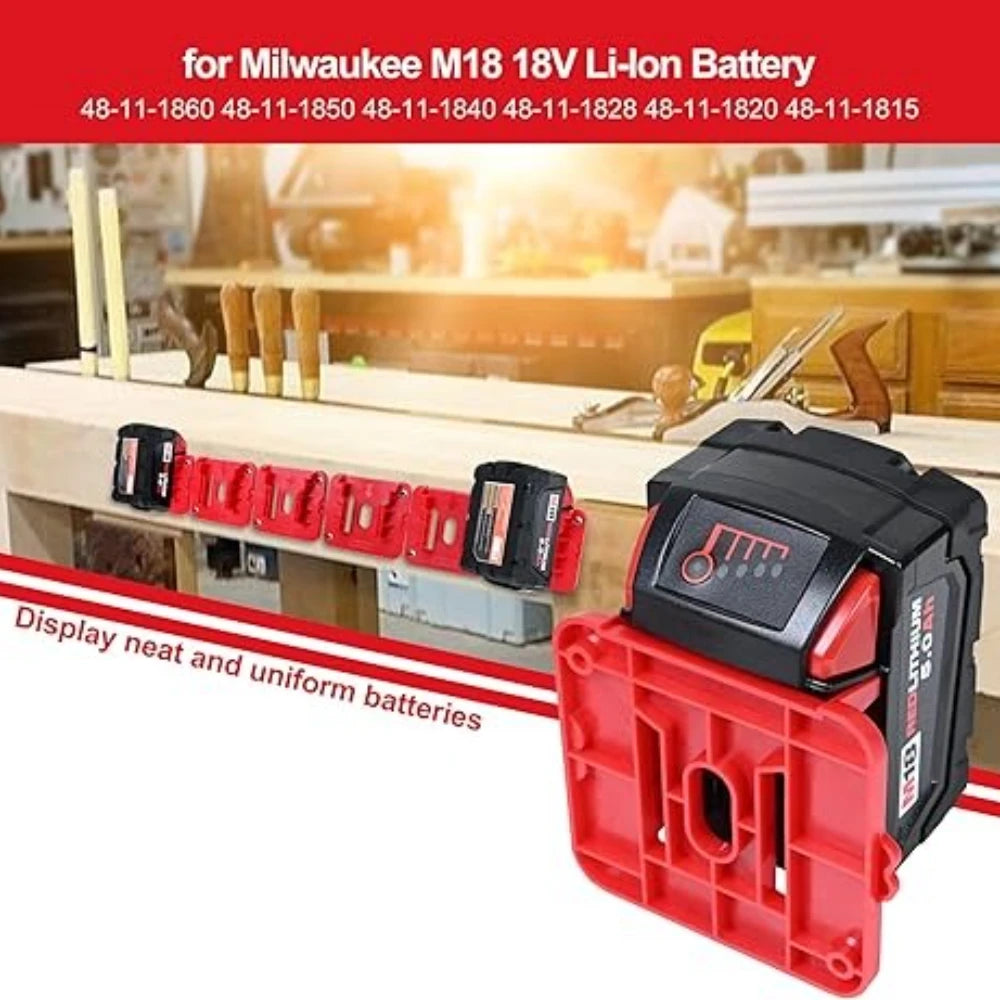 رف تخزين بطاريات أحمر لعرض بطاريات Milwaukee M18 Li-Ion مرتبة وموحدة.