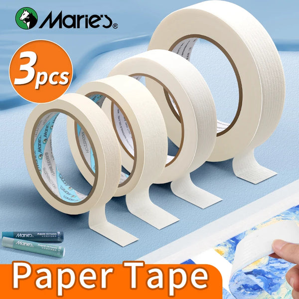 Un juego de tres rollos de cinta de papel blanca exhibidos sobre una superficie azul.