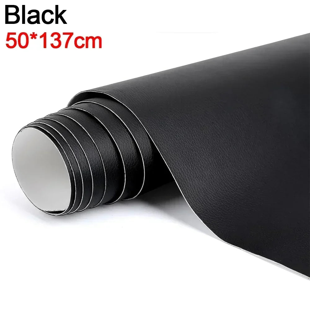 Rollo de cinta autoadhesiva de cuero para reparación de uso rudo, medido en 50x137cm.