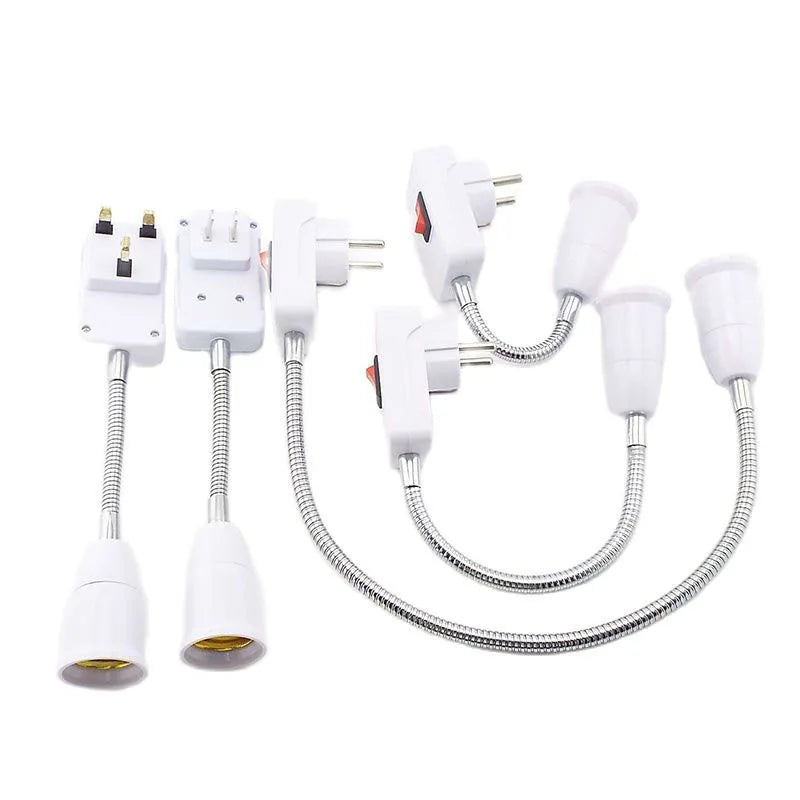 Set universeller Adapter für E27 Glühbirnen mit verschiedenen Steckern und gewickelten Kabeln