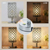 Tastsensor-LED-Schreibtischlampe in gedimmten, mittleren und hohen Lichtstufen.
