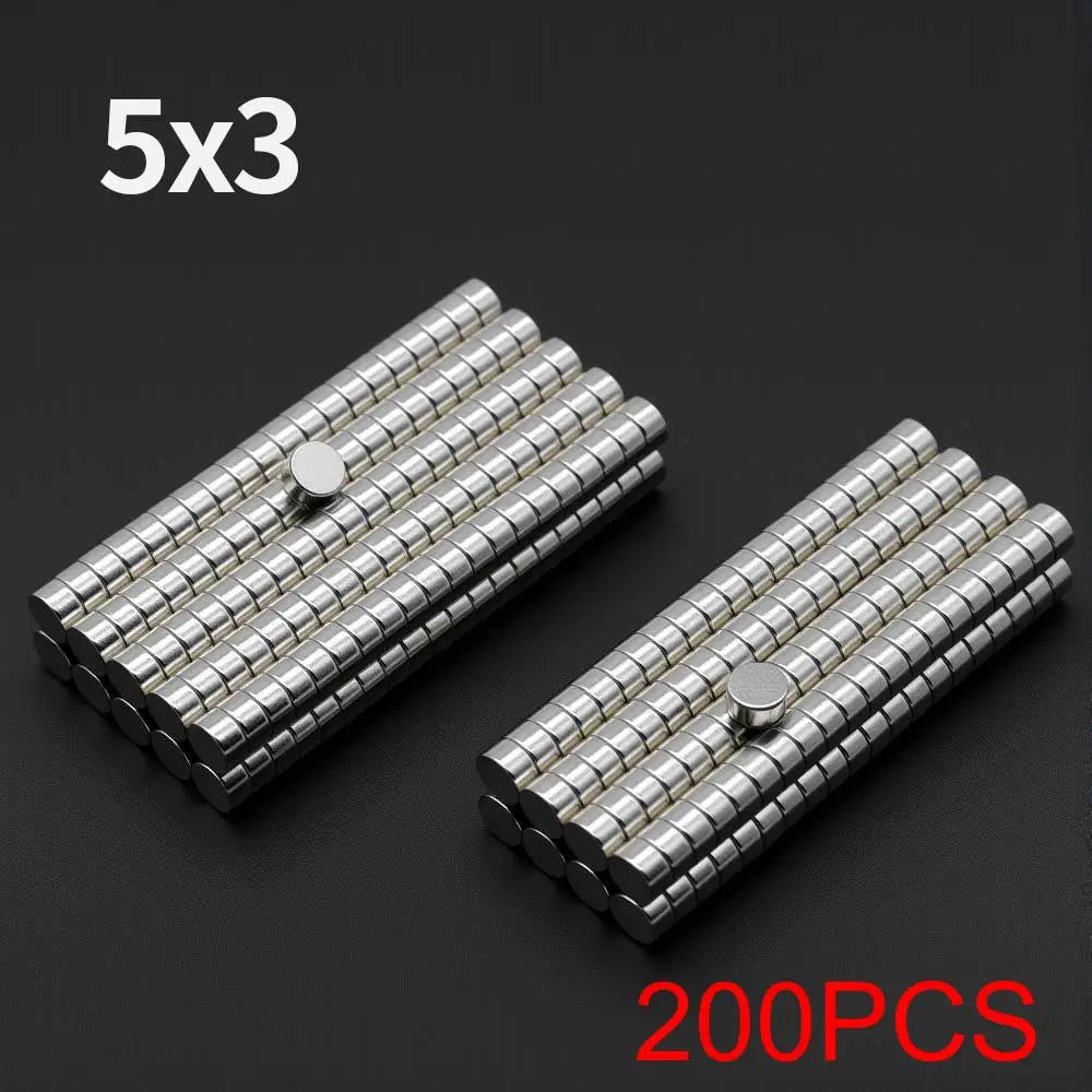 A set of 200 fridge magnets, packaged in 5 sets of 3, showing silver and black magnetic strips.