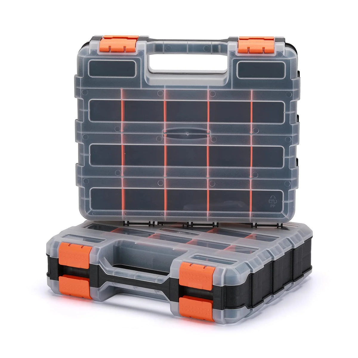 Caja de almacenamiento de plástico gris de varias compartimentos con detalles naranjas, mostrada abierta sobre un fondo blanc